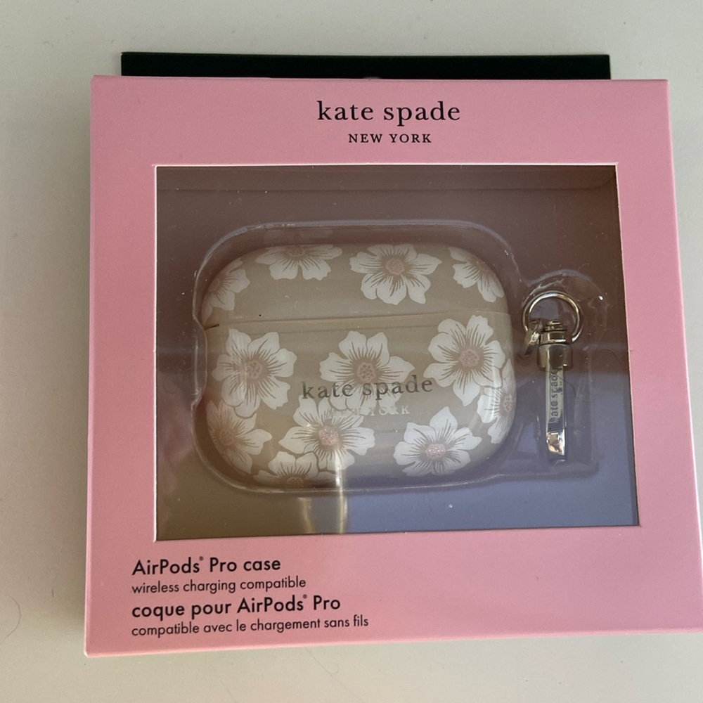 COPY - COPY - COPY - Kate Spade AirPods Pro case